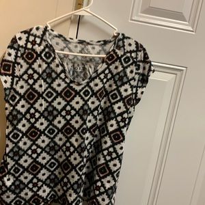 A loft women’s shirt